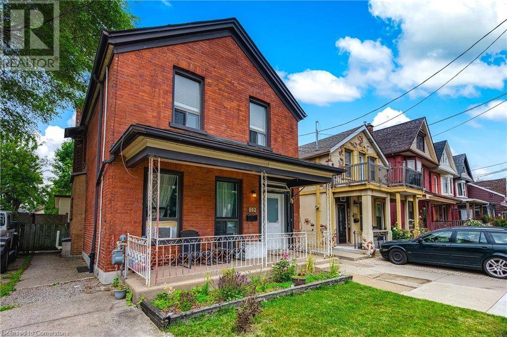Hamilton, ON L8R2C1,182 CANNON ST West #2