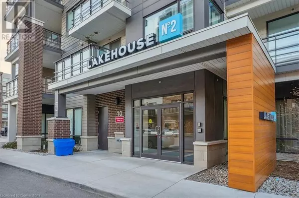 Grimsby, ON L3M0H1,10 ESPLANADE LN #418