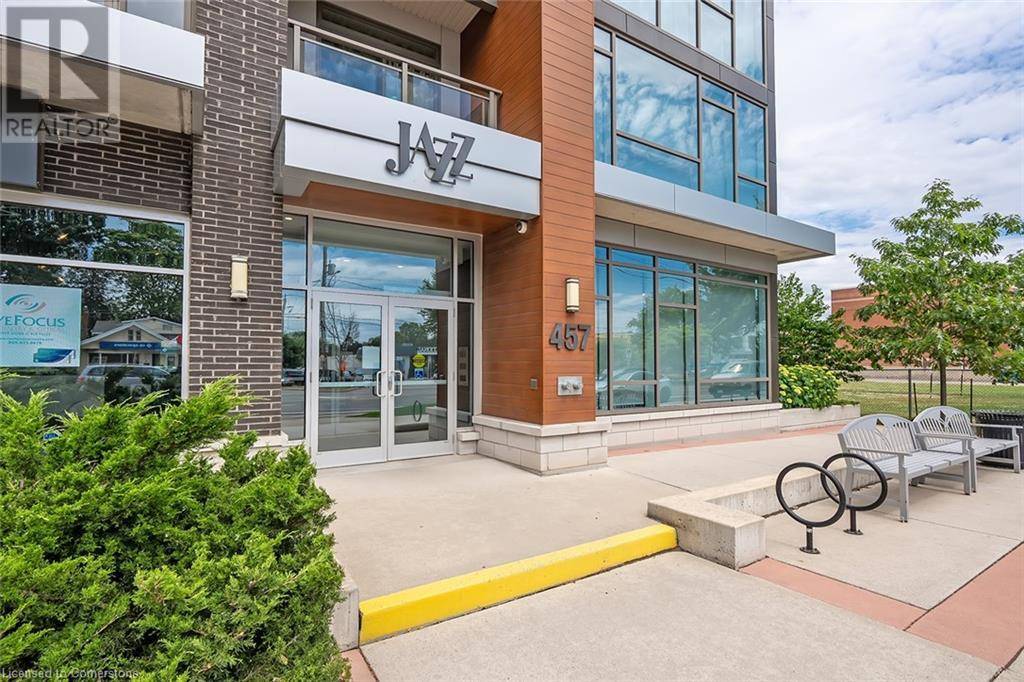 Burlington, ON L7T0B8,457 PLAINS RD East #302