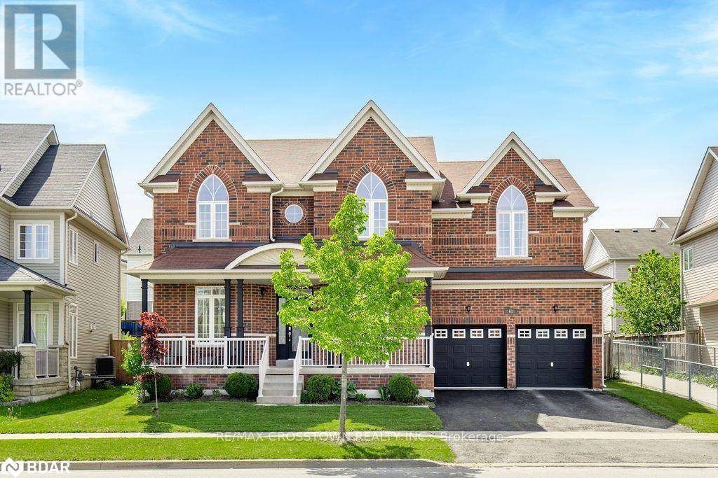 61 THE QUEENSWAY, Barrie, ON L4M7J3