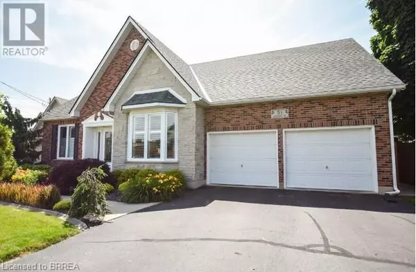 Brantford, ON N3R7H2,51 QUEENSWAY Drive