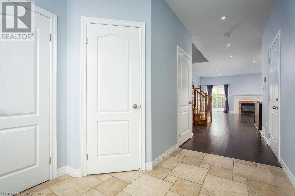Burlington, ON L7M5A6,4051 KILMER Drive
