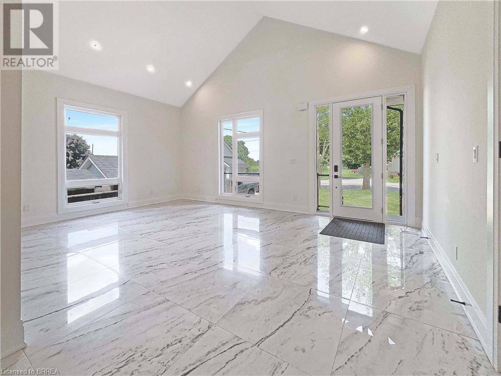 Mount Pleasant, ON N0E1K0,232 ELLIS Avenue