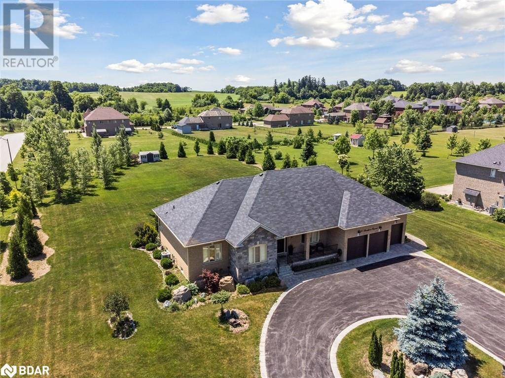 66 STONESTHROW Crescent, Uxbridge, ON L0C1A0