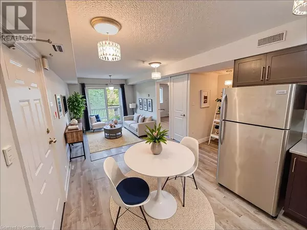 Kitchener, ON N2E0G3,185 WINDALE CRES #11B
