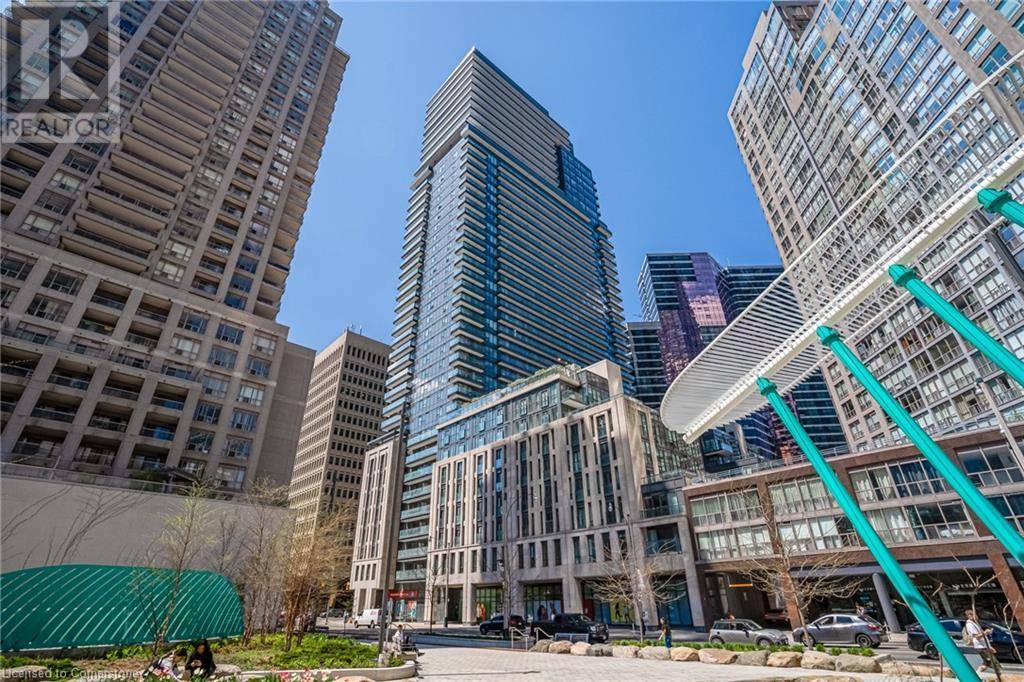 955 BAY ST #1809, Toronto, ON M5S0C6