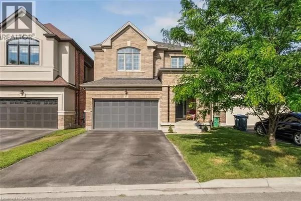 8 CAROL HILL Court, Brampton, ON L6Y6C1