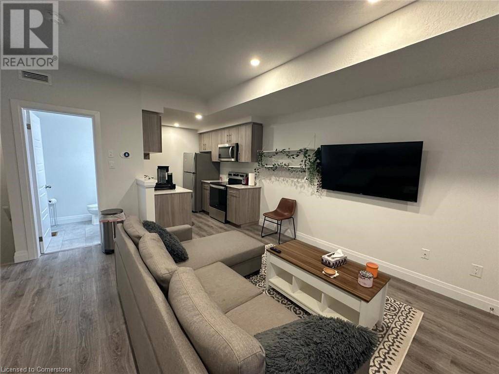 Kitchener, ON N2M1B3,600 VICTORIA ST South #13