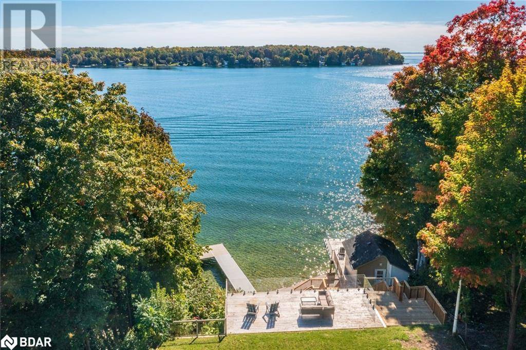 Oro-medonte, ON L0L1T0,273 SHORELINE Drive