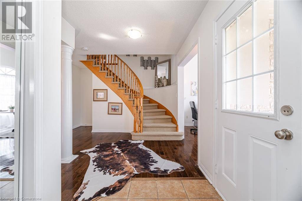 Milton, ON L9T6X5,1111 HEPBURN Road