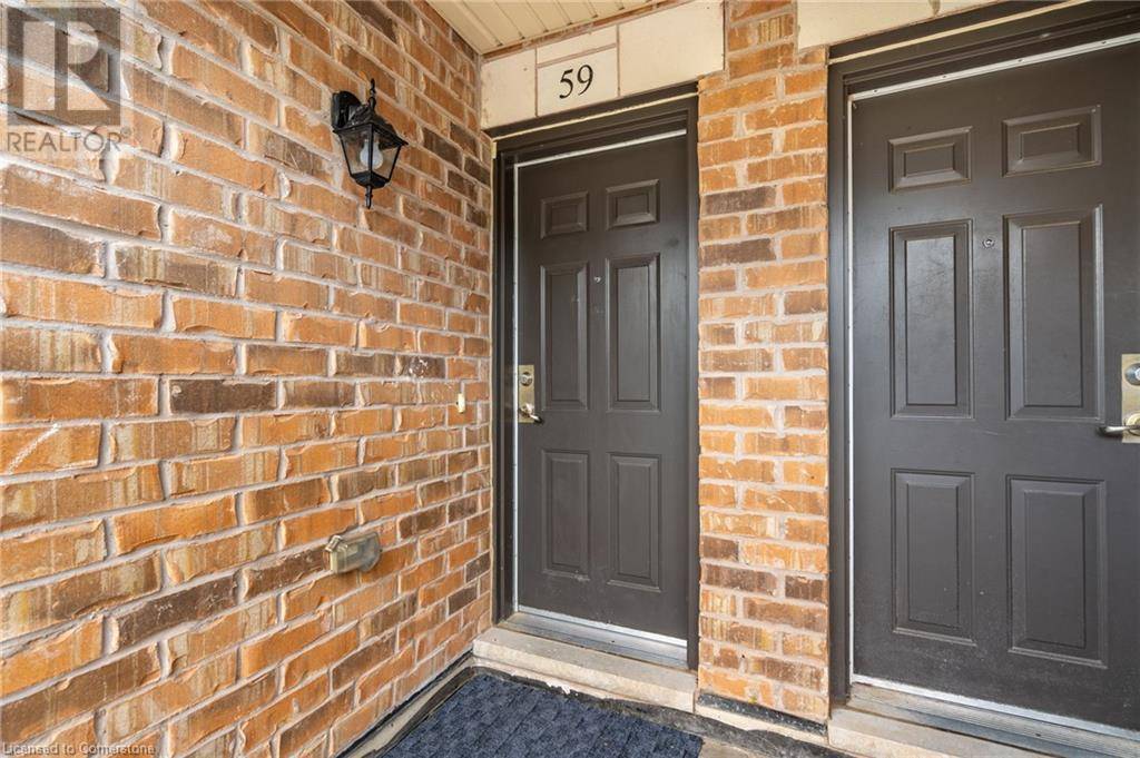 Oakville, ON L6M0S3,2441 GREENWICH DR #59