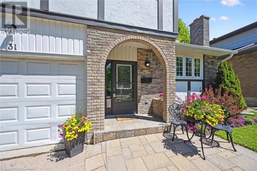 Kitchener, ON N2N1W3,31 DRIFTWOOD Place