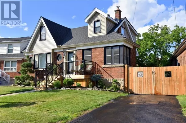 45 DUNKIRK Drive, Hamilton, ON L8K4W9