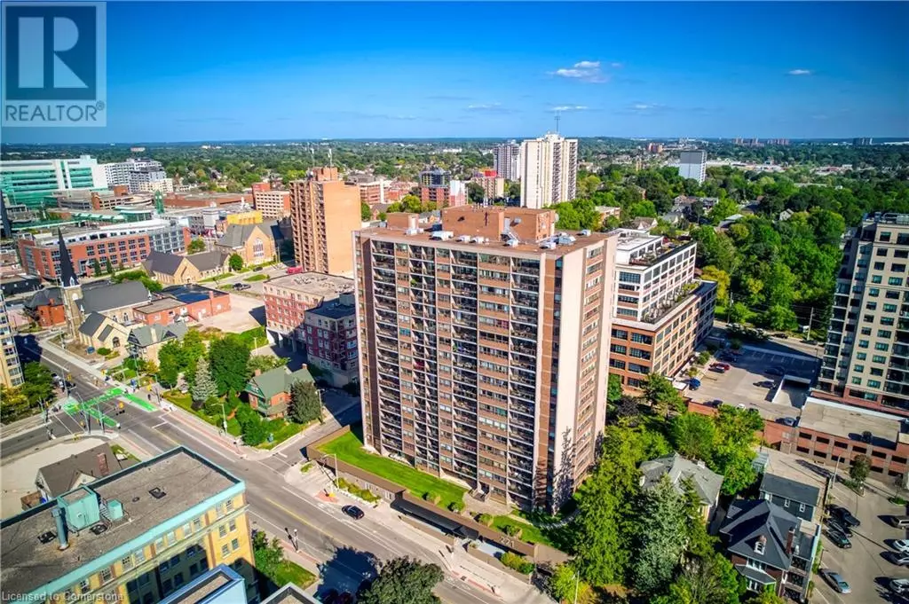 Kitchener, ON N2G1W5,221 QUEEN ST South #704