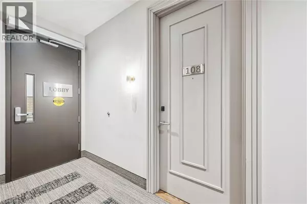 Guelph, ON N1E5K3,73 ARTHUR ST South #108