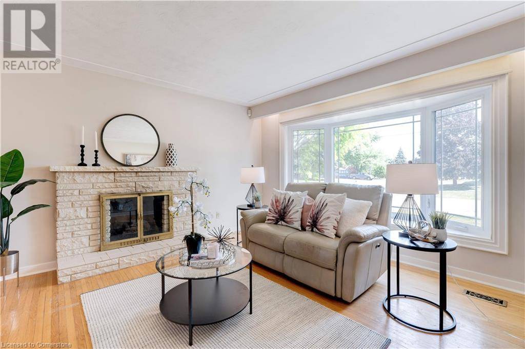 Stoney Creek, ON L8E5K1,224 GLENHOLME Avenue