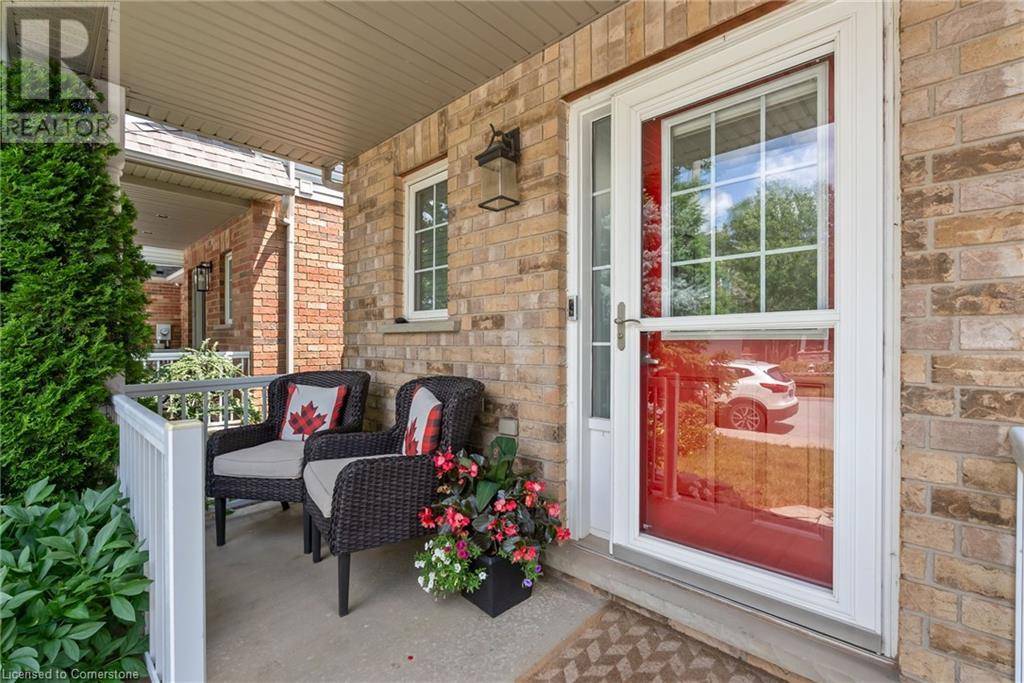 Burlington, ON L7L7E5,5350 HALDIMAND Crescent
