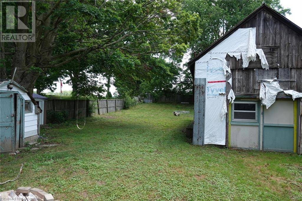 Bloomsburg, ON N0E1Y0,250 OLD HIGHWAY 24