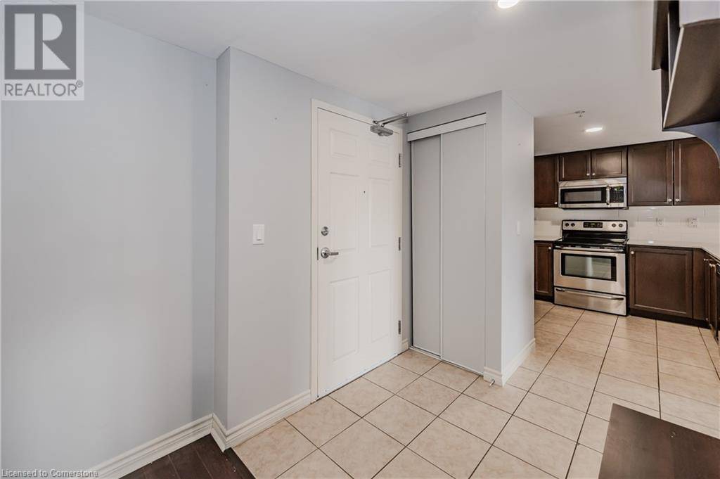 Cambridge, ON N3H0A6,505 MARGARET ST #201