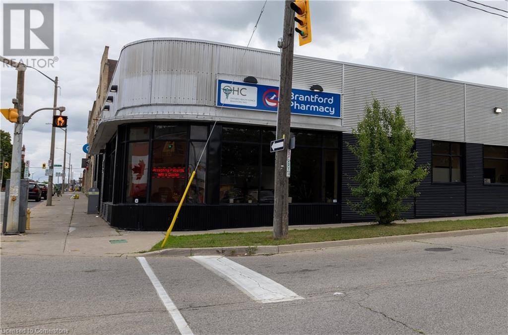 Brantford, ON N3S3N2,347 COLBORNE ST Street