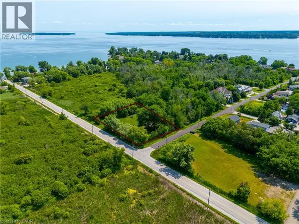 Innisfil, ON L0L1W0,1027 CHAPMAN Street