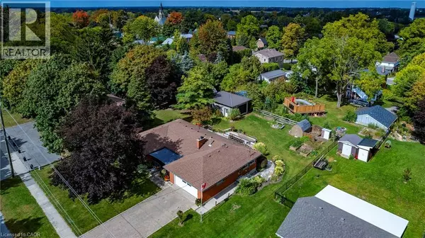 Waterford, ON N0E1Y0,61 EAST CHURCH Street