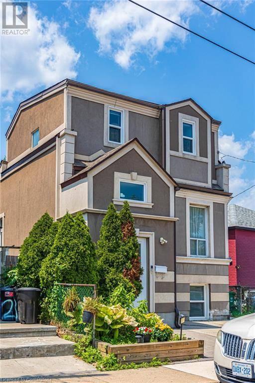 Hamilton, ON L8L5A1,99 CATHCART Street