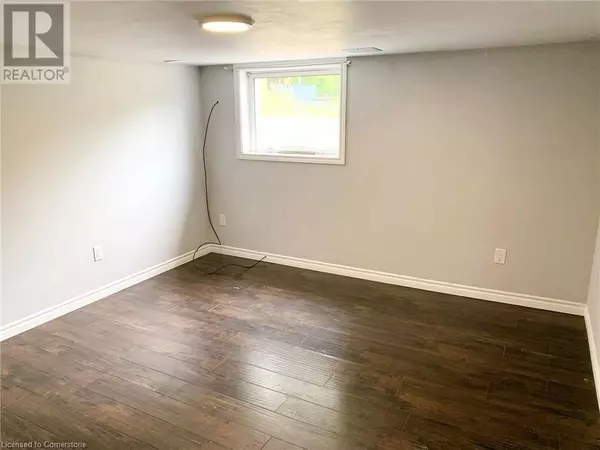 Kitchener, ON N2B2A7,563 FREDERICK ST #B