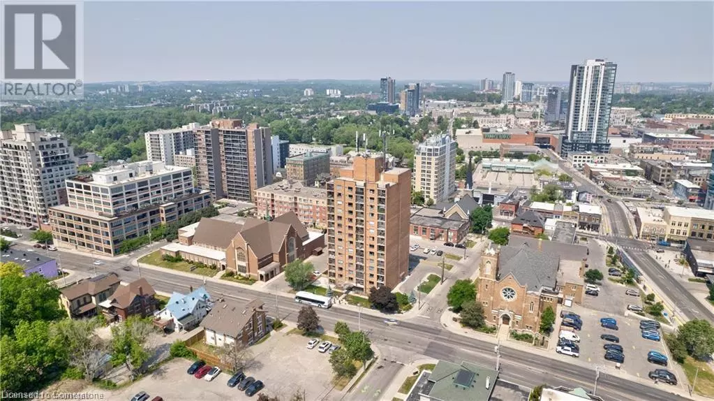 Kitchener, ON N2G4L9,64 BENTON ST #902