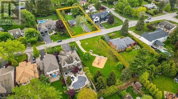 Burlington, ON L7T1S6,951 GORTON Avenue
