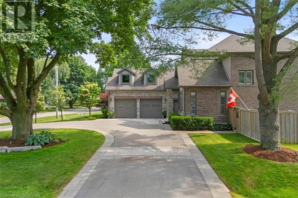 Ancaster, ON L9G2M4,486 ANSON Drive
