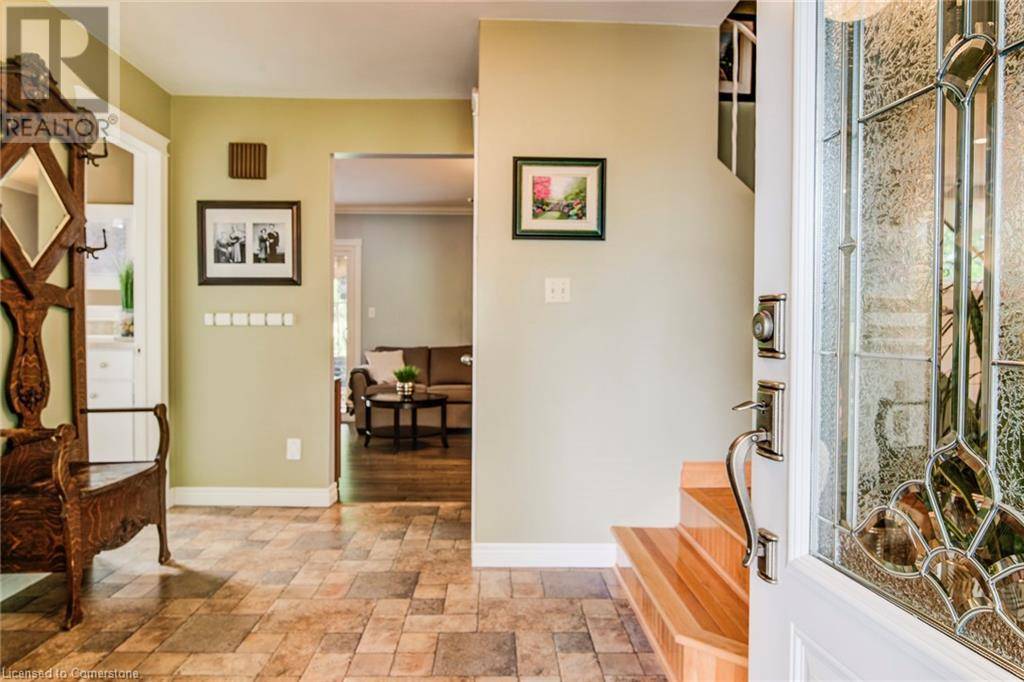 New Hamburg, ON N3A2Z3,1327 PUDDICOMBE Road