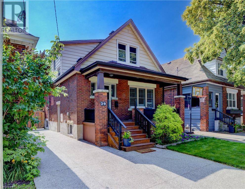 29 LINWOOD Avenue, Hamilton, ON L8P4P4