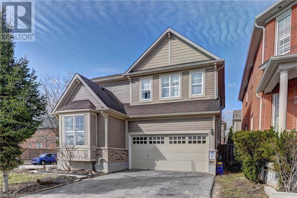 4 DALTON Drive, Cambridge, ON N3C0E7