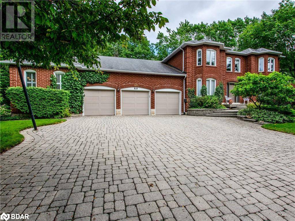 68 ALANA Drive, Springwater, ON L9X0S1