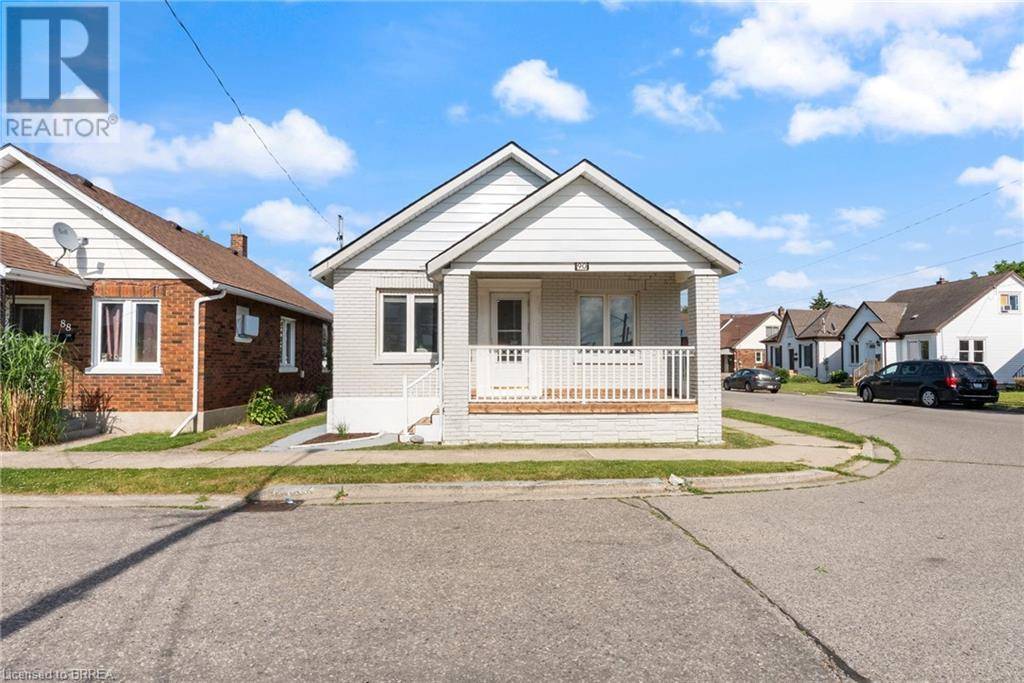 Brantford, ON N3S2N4,90 GORDON Street