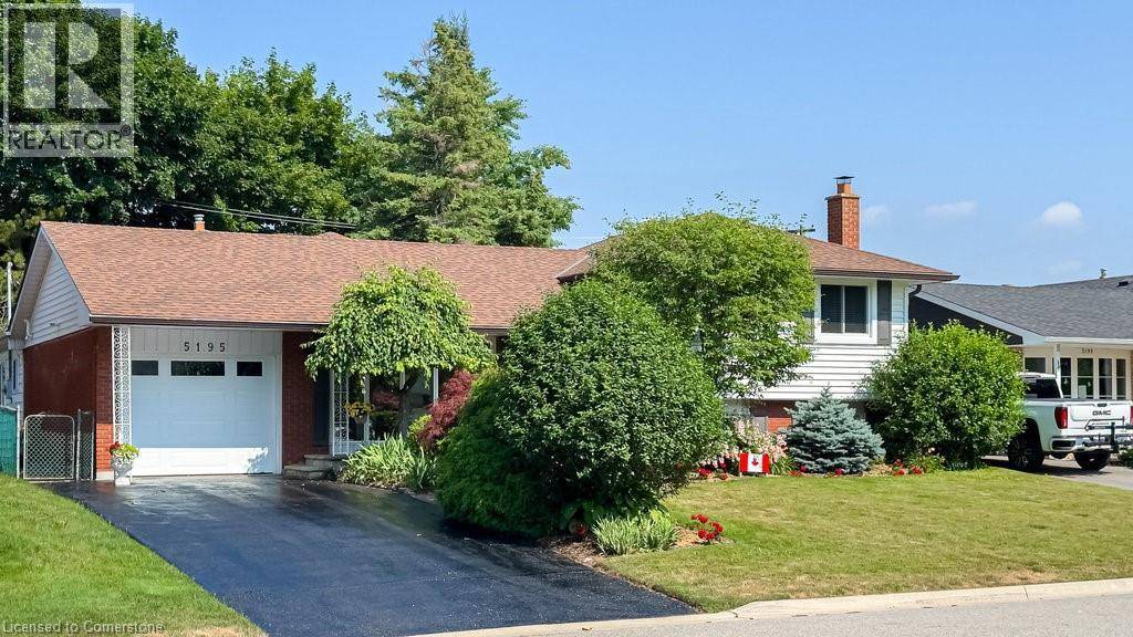 Burlington, ON L7L3W9,5195 SUNCREST Road