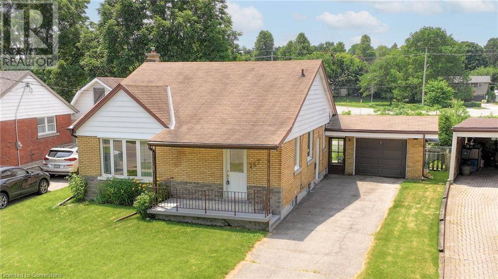 Kitchener, ON N2C1Y1,147 CLARK Avenue