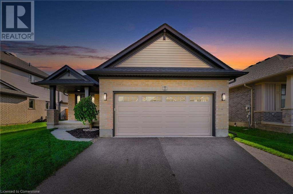 7 CURREN Crescent, Tillsonburg, ON N4G0J3