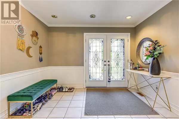 Oakville, ON L6M2W4,1362 PILGRIMS Way