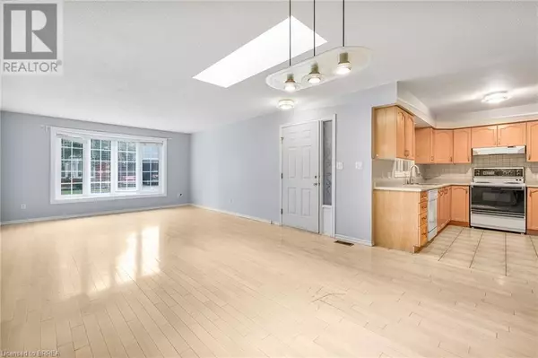 Brantford, ON N3R7Y7,570 WEST ST #2
