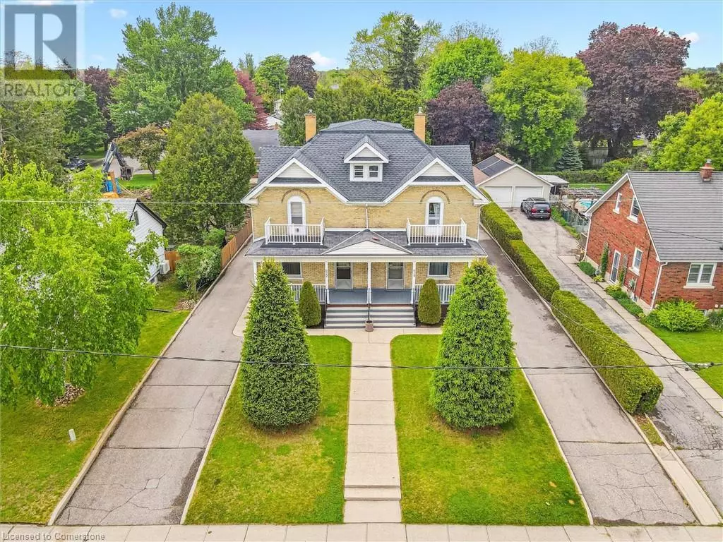 Cambridge, ON N3H2B4,622 - 624 DOLPH Street N