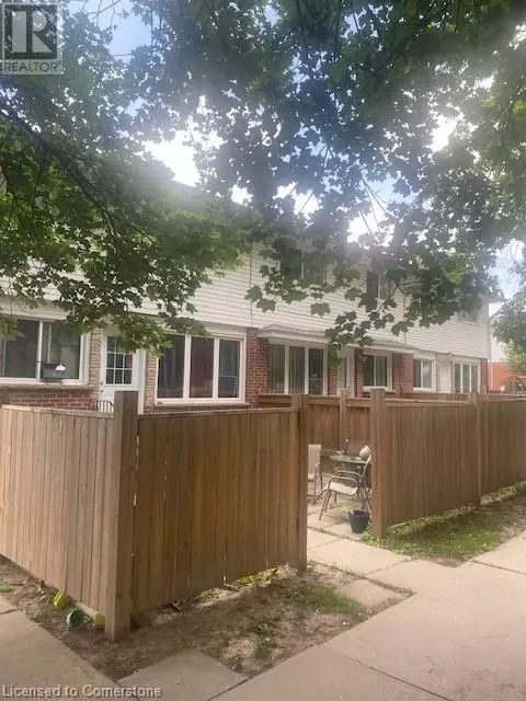 Kitchener, ON N2M2E3,58 HAZELGLEN Drive