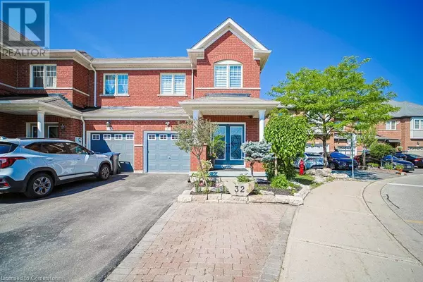 32 DAVENHILL Road, Brampton, ON L6P3E1