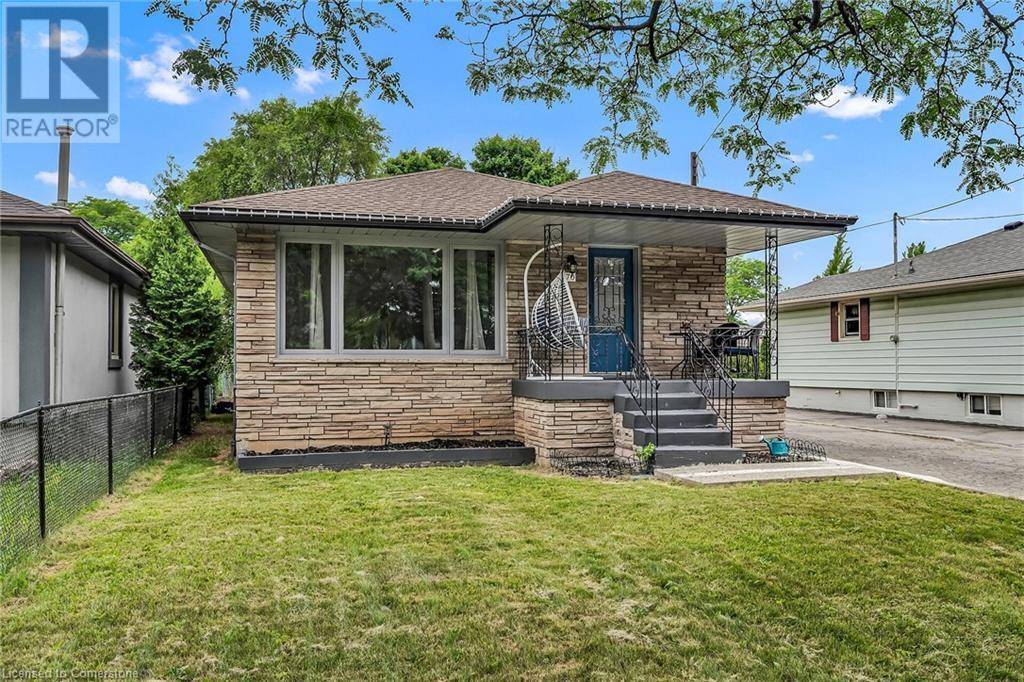 Hamilton, ON L9A3J7,70 DESCHENE Avenue