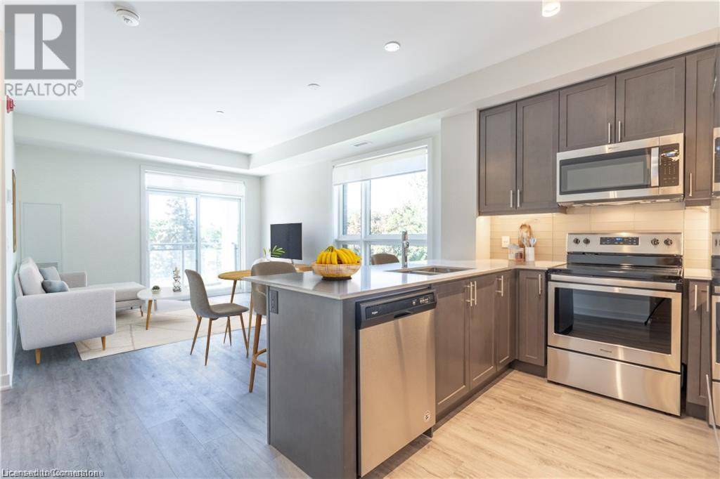 320 PLAINS RD East #306, Burlington, ON L7T0C1