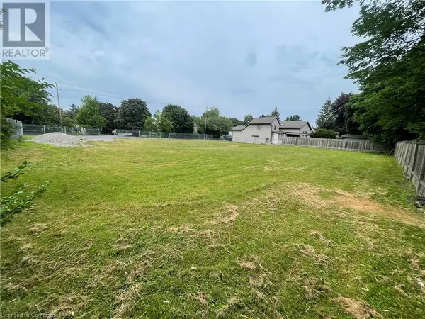 St. Catharines, ON L2M2P2,374A LINWELL Road