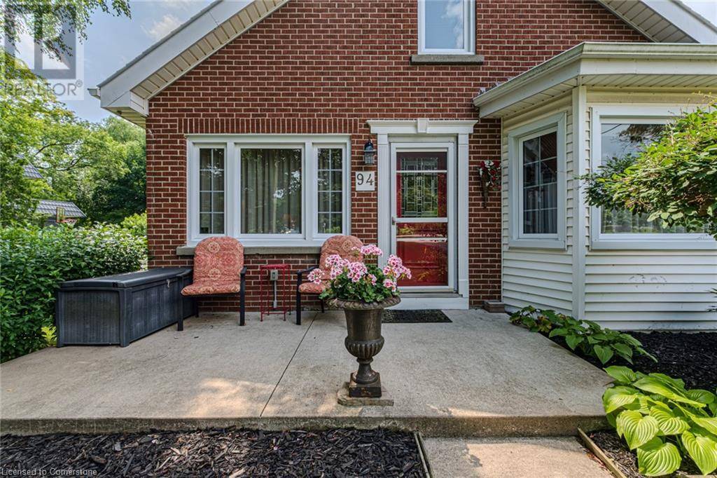 Simcoe, ON N3Y4M6,94 QUEENSWAY Road E
