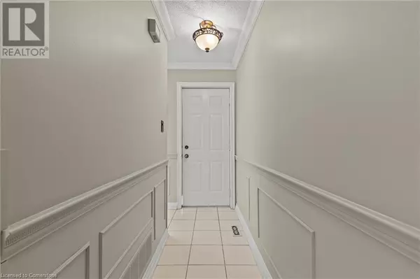 Mississauga, ON L5L3T2,2205 SOUTH MILLWAY #82