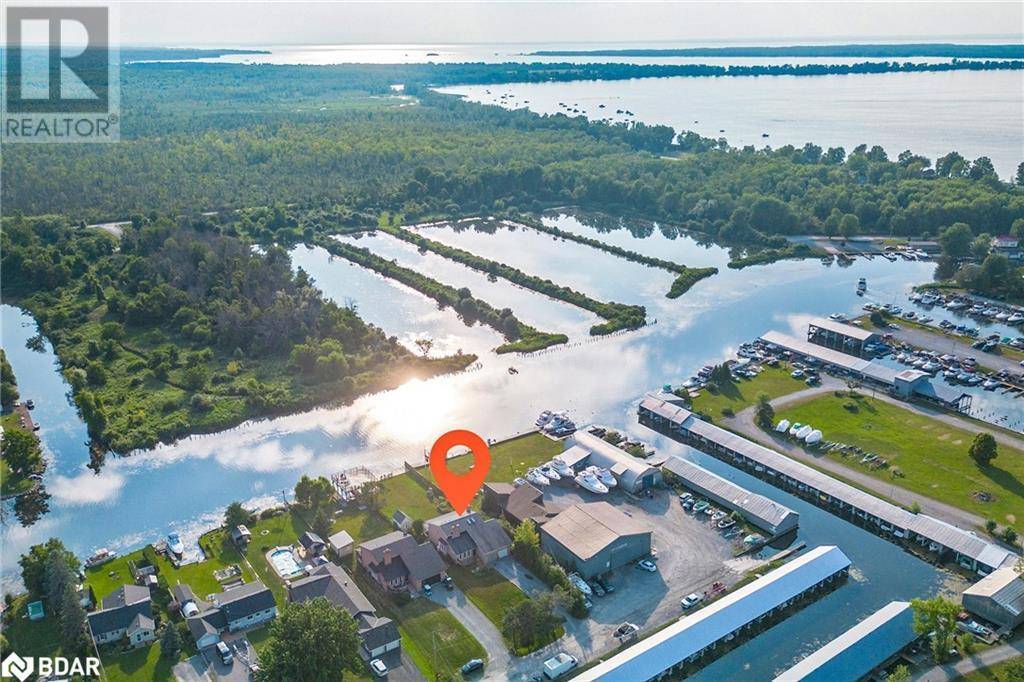 52 RIVERSIDE DRIVE, Georgina, ON L0E1N0